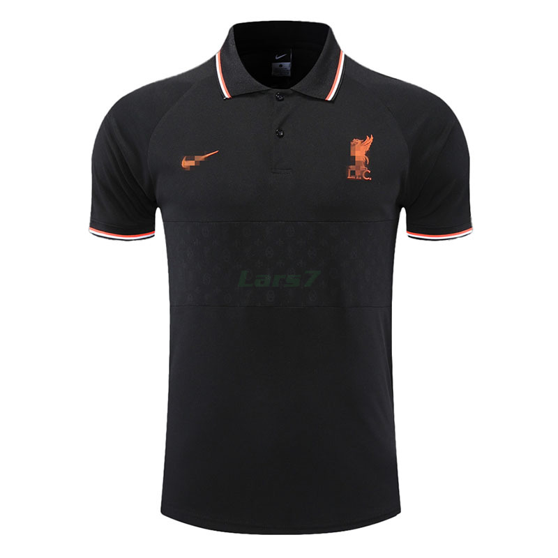 chandal de liverpool rosa