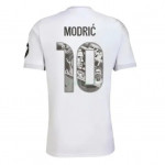 Camiseta MODRIĆ 10 Real Madrid 1ª Equipación 2025/2026 Blanco Mujer