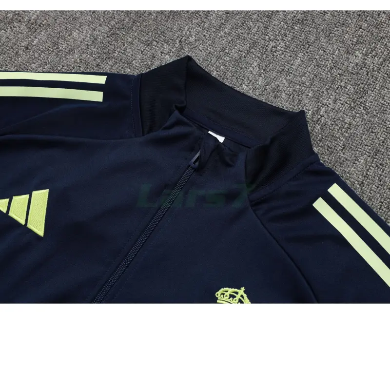 Chandal Real Madrid 2025/2026 Azul Marino Chandal Real Madrid 2025/2026 Azul Marino