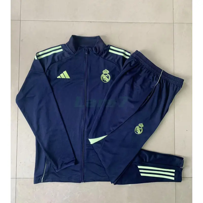 Chandal Real Madrid 2025/2026 Azul Marino Chandal Real Madrid 2025/2026 Azul Marino