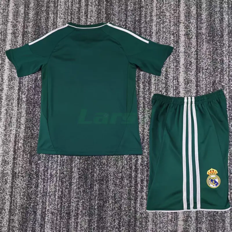Camiseta Real Madrid 3ª Equipación Retro 2012/13 Verde Niño Kit Camiseta Real Madrid 3ª Equipación Retro 2012/13 Verde Niño Kit