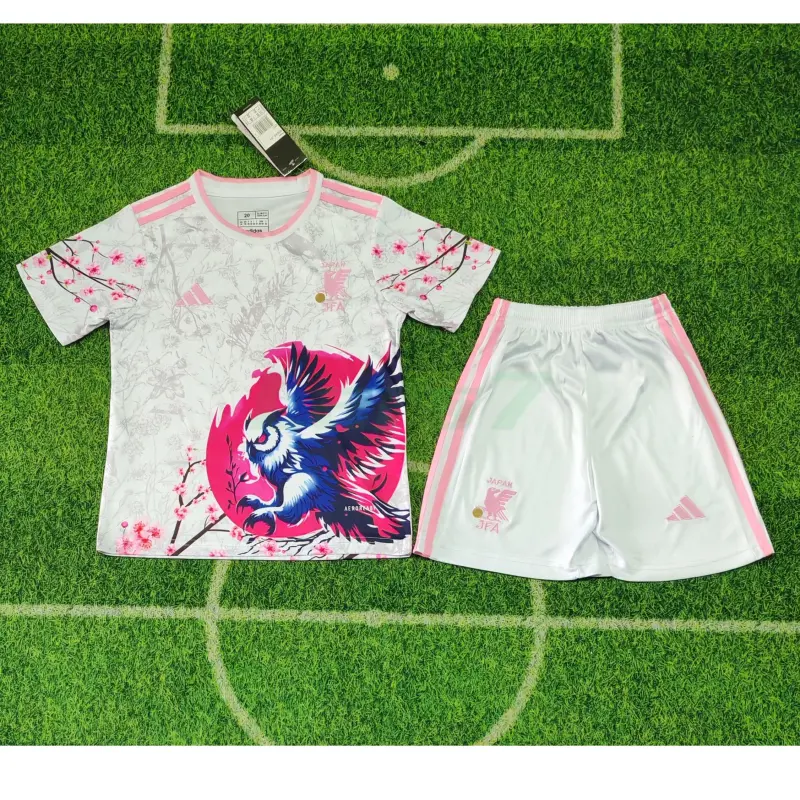 Camiseta Japón 2026 Edición Especial con Estampado de Búho Blanco/Rosa Niño Kit Camiseta Japón 2026 Edición Especial con Estampado de Búho Blanco/Rosa Niño Kit