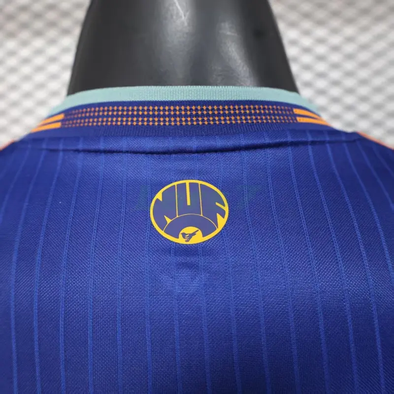 Camiseta Newcastle United 3ª Equipación 2025/2026 ML Azul (EDICIÓN JUGADOR) Camiseta Newcastle United 3ª Equipación 2025/2026 ML Azul (EDICIÓN JUGADOR)