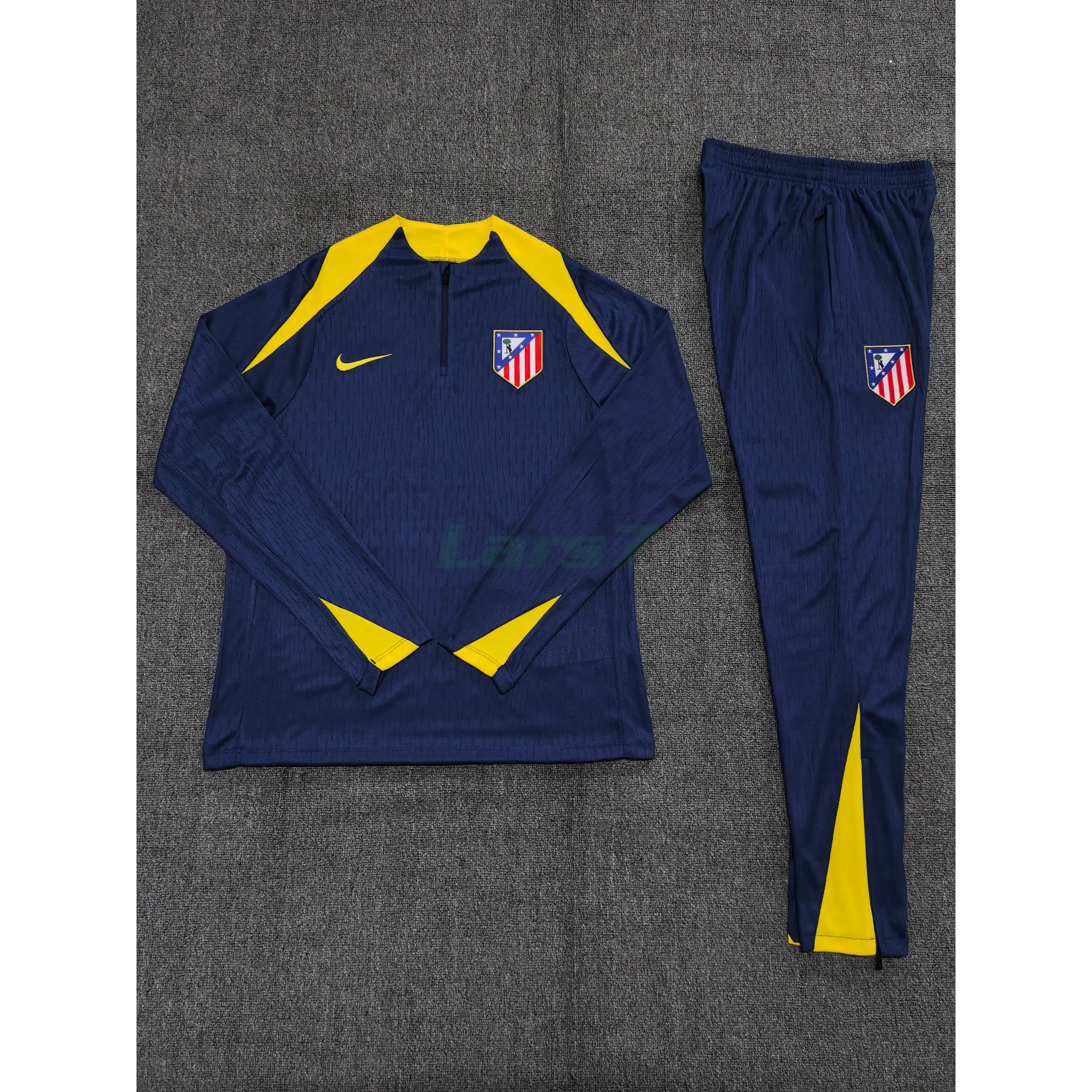 Sudadera De Entrenamiento Atlético de Madrid 2025/2026 Niño Kit Azul Marino/Amarillo (EDICIÓN JUGADOR)