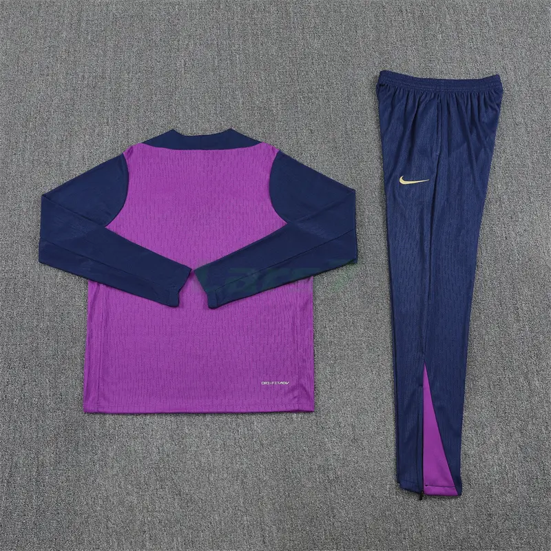 Sudadera De Entrenamiento Barcelona 2025/2026 Kit Morado/Azul Marino (EDICIÓN JUGADOR) Sudadera De Entrenamiento Barcelona 2025/2026 Kit Morado/Azul Marino (EDICIÓN JUGADOR)