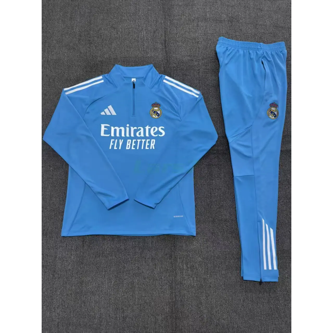 Sudadera De Entrenamiento Real Madrid 2025/2026 Niño Kit Azul Claro