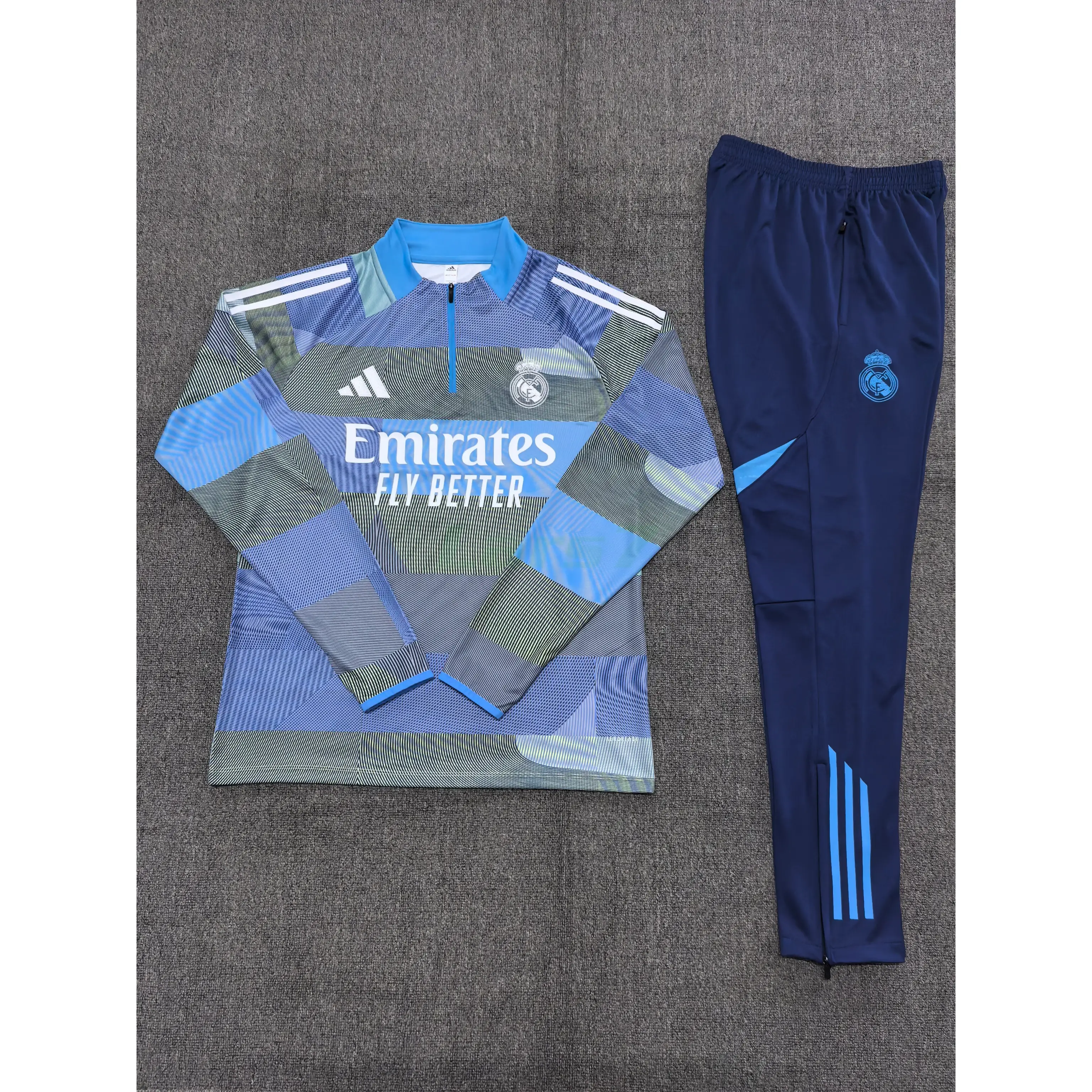 Sudadera De Entrenamiento Real Madrid 2025/2026 Niño Kit Azul con Estampado Camuflaje