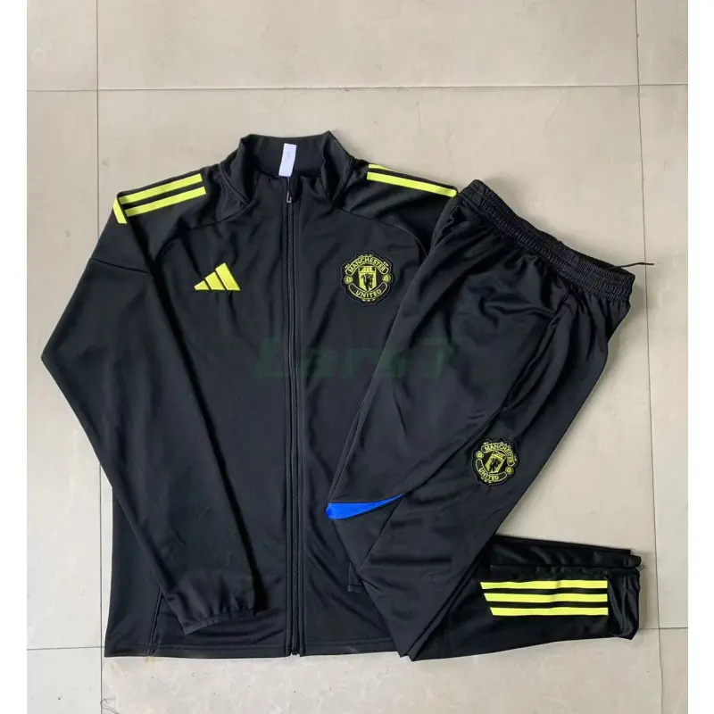 Chandal Manchester United 2025/2026 Niño Negro con Escudo Verde