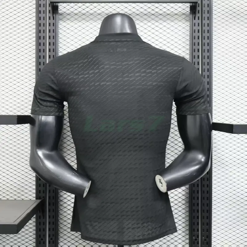 Camiseta Real Madrid x Marvel 2025/2026 Edición Especial Negro (EDICIÓN JUGADOR)