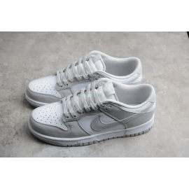 Nike Dunk Corte Bajo “Niebla Gris”