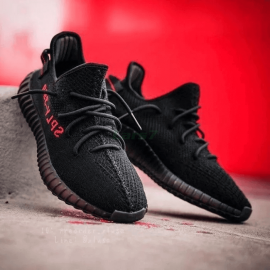 Yeezy 350 Boost V2 Negro Rojo