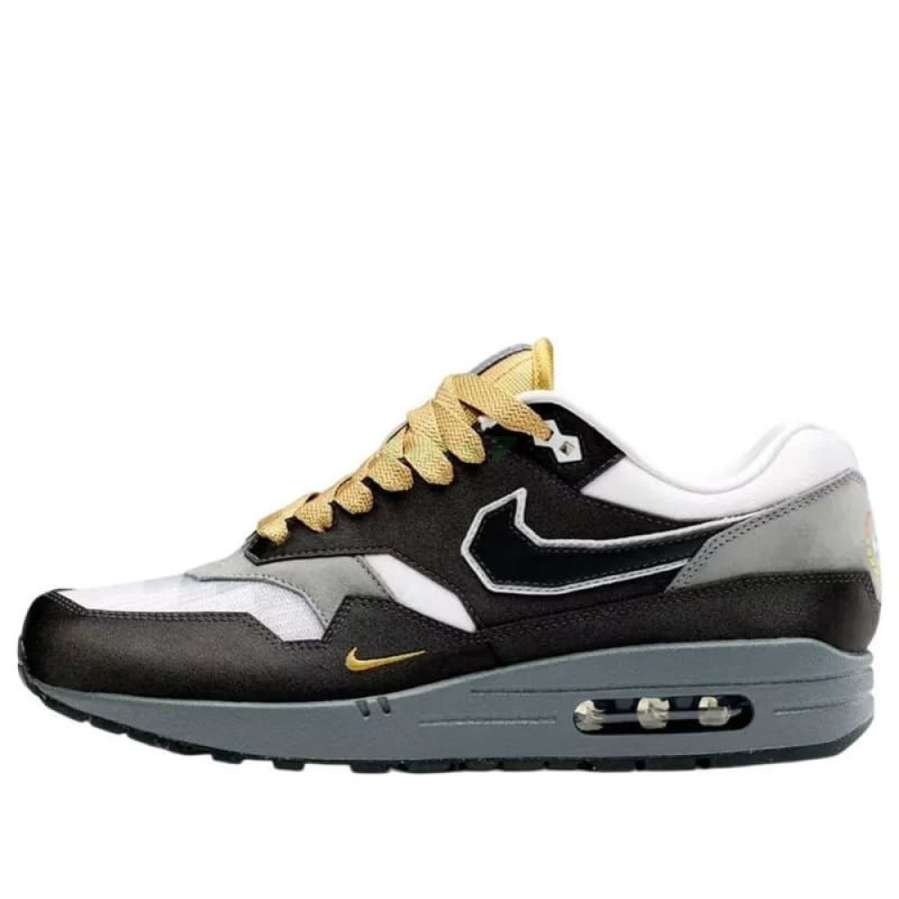 Nike x Swoosh Air Max 1 Low "Poly Big Head Mode" Gris Humo Oscuro/Blanco/Dorado