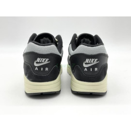 Patta × Nike Air Max 1 Low Negro